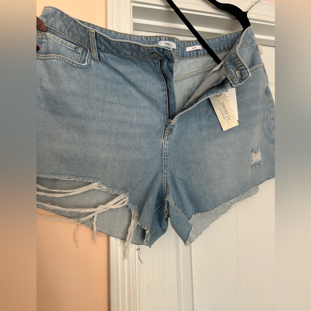 Forever 21 shorts
